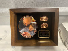8 x 10” SOLID WOOD SHADOWBOX -2 X-Small pieces w/ Photo Oval