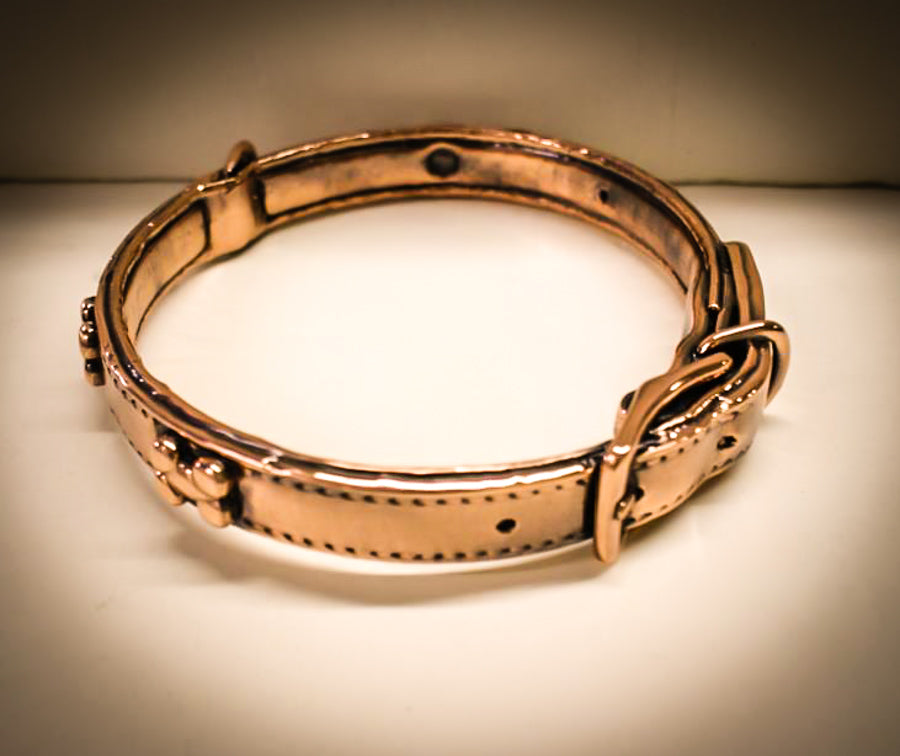 Preserved pet collar keepsake
